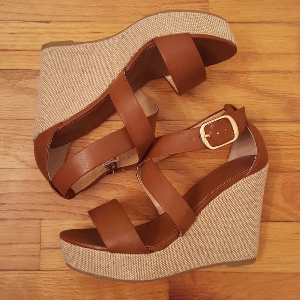 BANANA REPUBLIC Leather Wedges